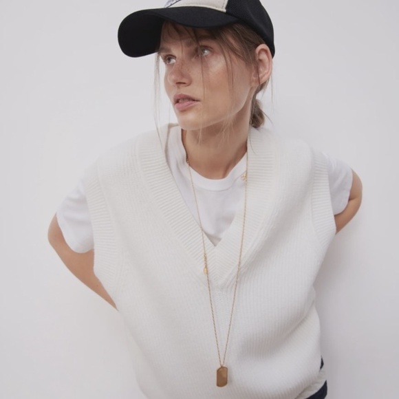 NWT Zara Knit V Neck Oversized Sleeveless Sweater, Sz Small - Picture 5 of 15